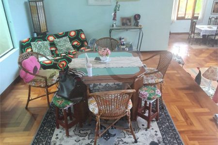 Casa à venda ou para alugar com 4 suítes em Vila Machado, Mairiporã, SP