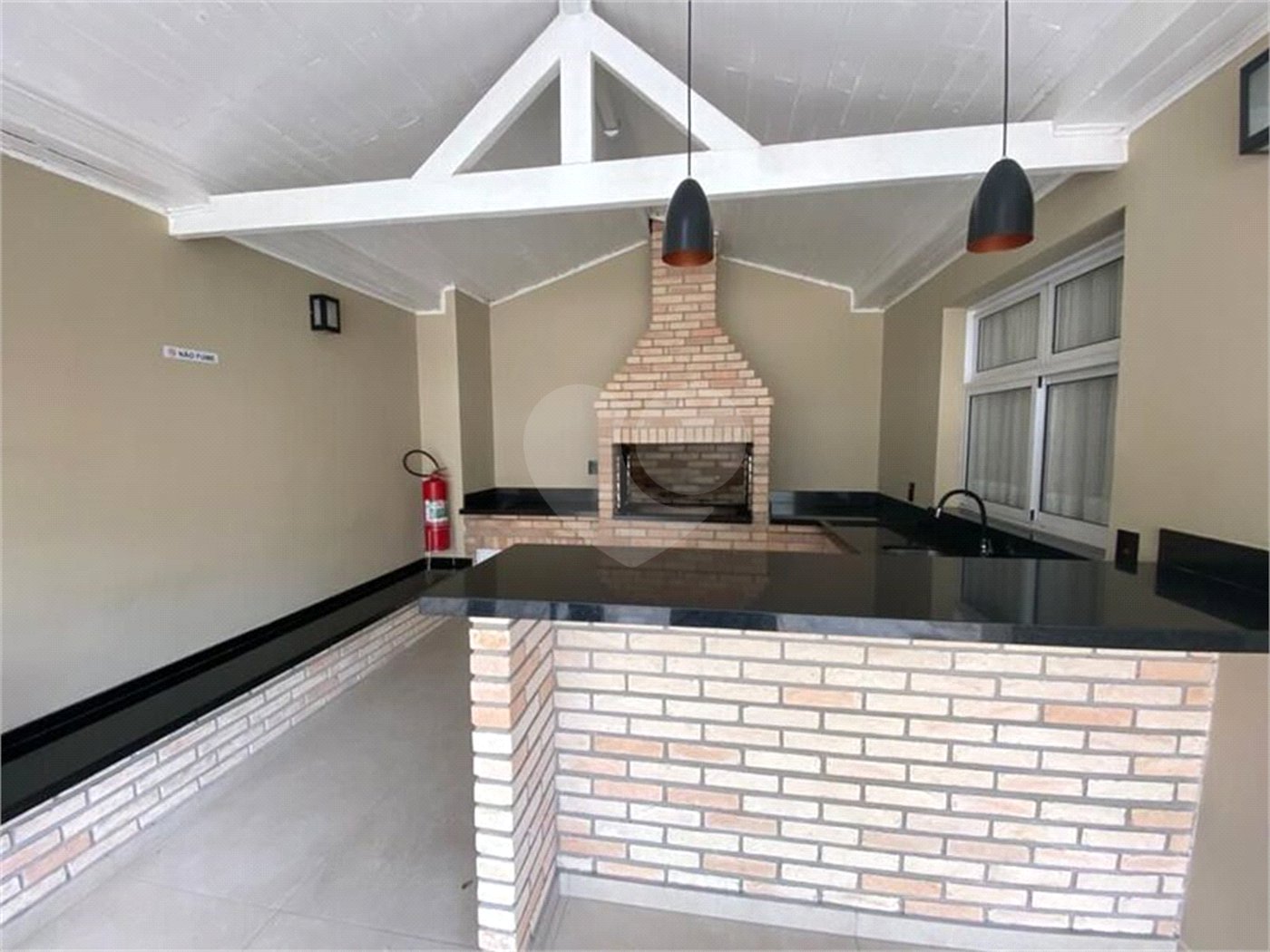 Casa à venda com 4 quartos, sendo 3 suítes, no condomínio Villas Nova Tatuapé I, São Paulo - SP