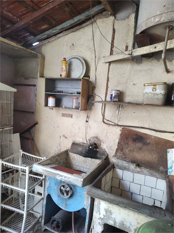 Casa à venda com 2 quartos, sendo 1 suíte, no Centro, Jarinu, SP