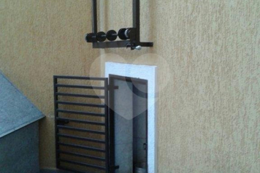 Sobrado à venda com 3 quartos, sendo 1 suíte, em Tremembé, São Paulo, SP