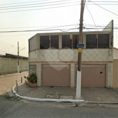 Sobrado à venda com 7 quartos, sendo 1 suíte, em Vila Maria Baixa, São Paulo, SP