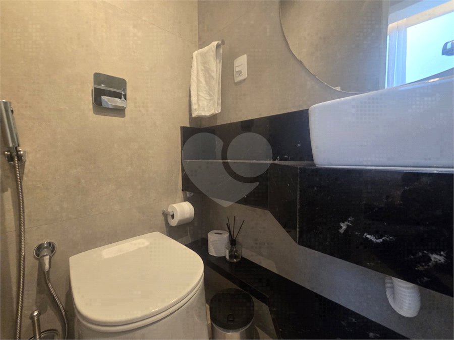 Apartamento para alugar com 2 quartos, sendo 1 suíte, em Leblon, Rio de Janeiro, RJ