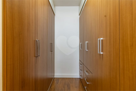 Casa à venda com 3 quartos, sendo 1 suíte, em Jardim Paulistano, São Paulo, SP