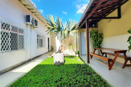 Casa à venda com 3 quartos, sendo 1 suíte, em Freguesia (jacarepaguá), Rio de Janeiro, RJ