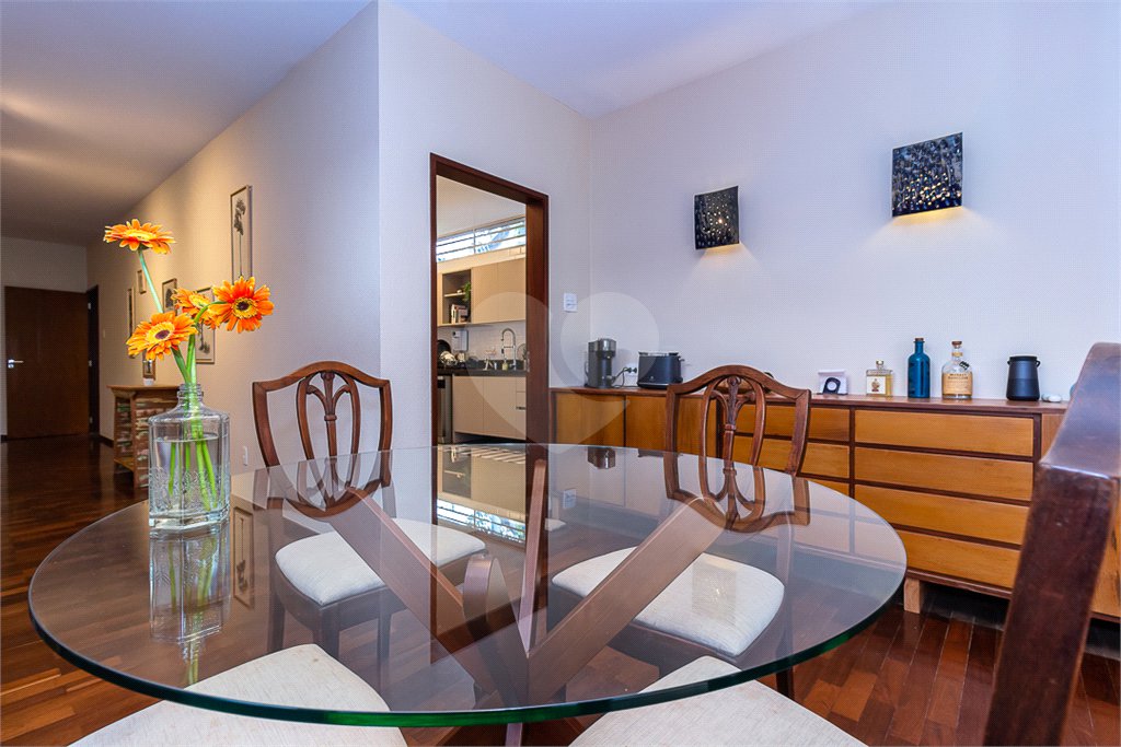 Casa Térrea à venda com 3 quartos, sendo 1 suíte,  em Alto da Boa Vista, São Paulo, SP