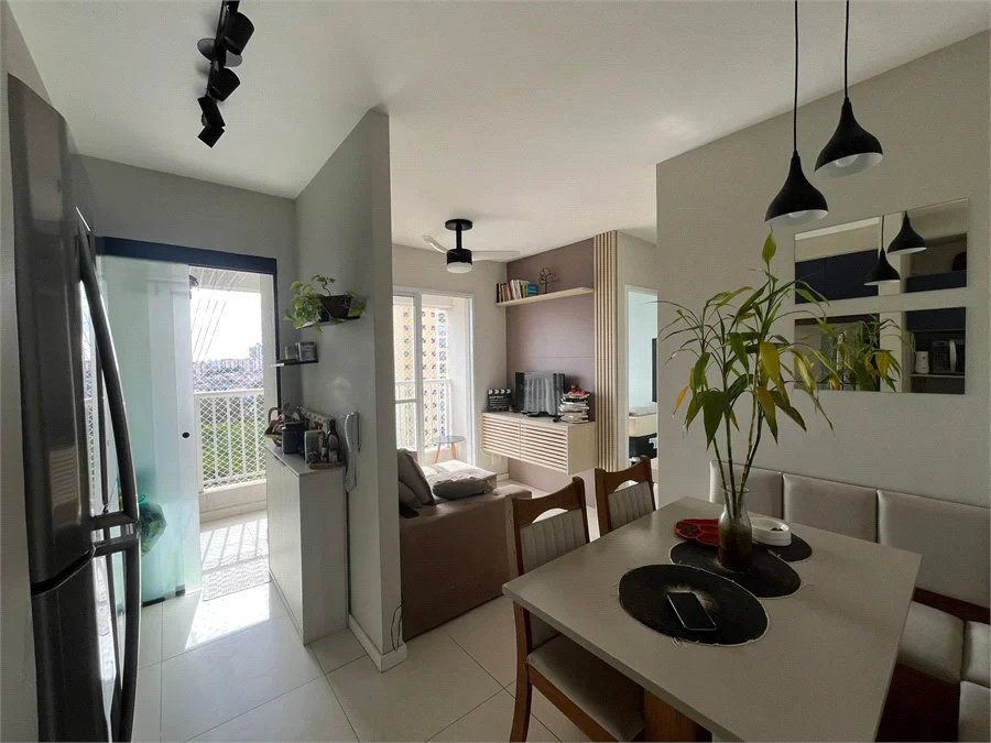 Apartamento à venda com 2 quartos, sendo 1 suíte, em Cidade dos Bandeirantes, São Paulo, SP