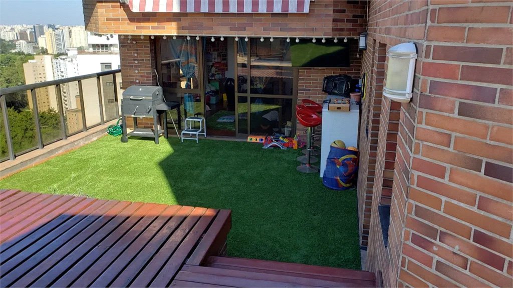 Apartamento à venda com 4 suítes em Vila Andrade, São Paulo, SP