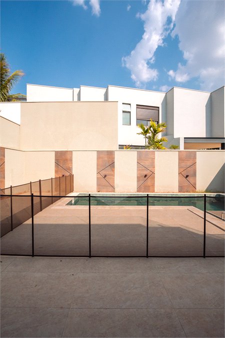 Casa à venda ou para alugar com 4 suítes no condomínio Jardim Vila Paradiso, Indaiatuba - SP