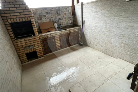 Casa em condomínio à venda com 2 suítes em Jaraguá, São Paulo, SP