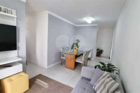 Apartamento à venda com 3 quartos, sendo 1 suíte, em Jardim Esmeralda, São Paulo, SP