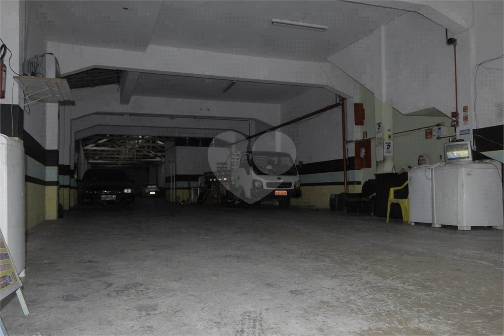 Prédio à venda em Bom Retiro, São Paulo, SP