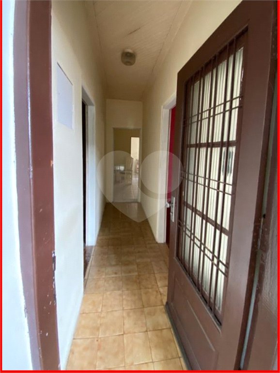 Sobrado à venda com 3 quartos em Tremembé, São Paulo, SP