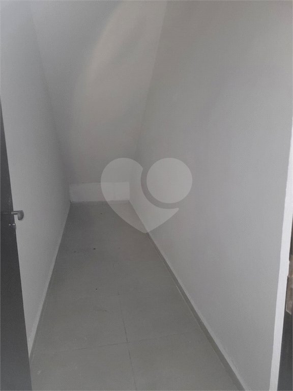 Salão para alugar em Vila Romanópolis, Ferraz de Vasconcelos, SP