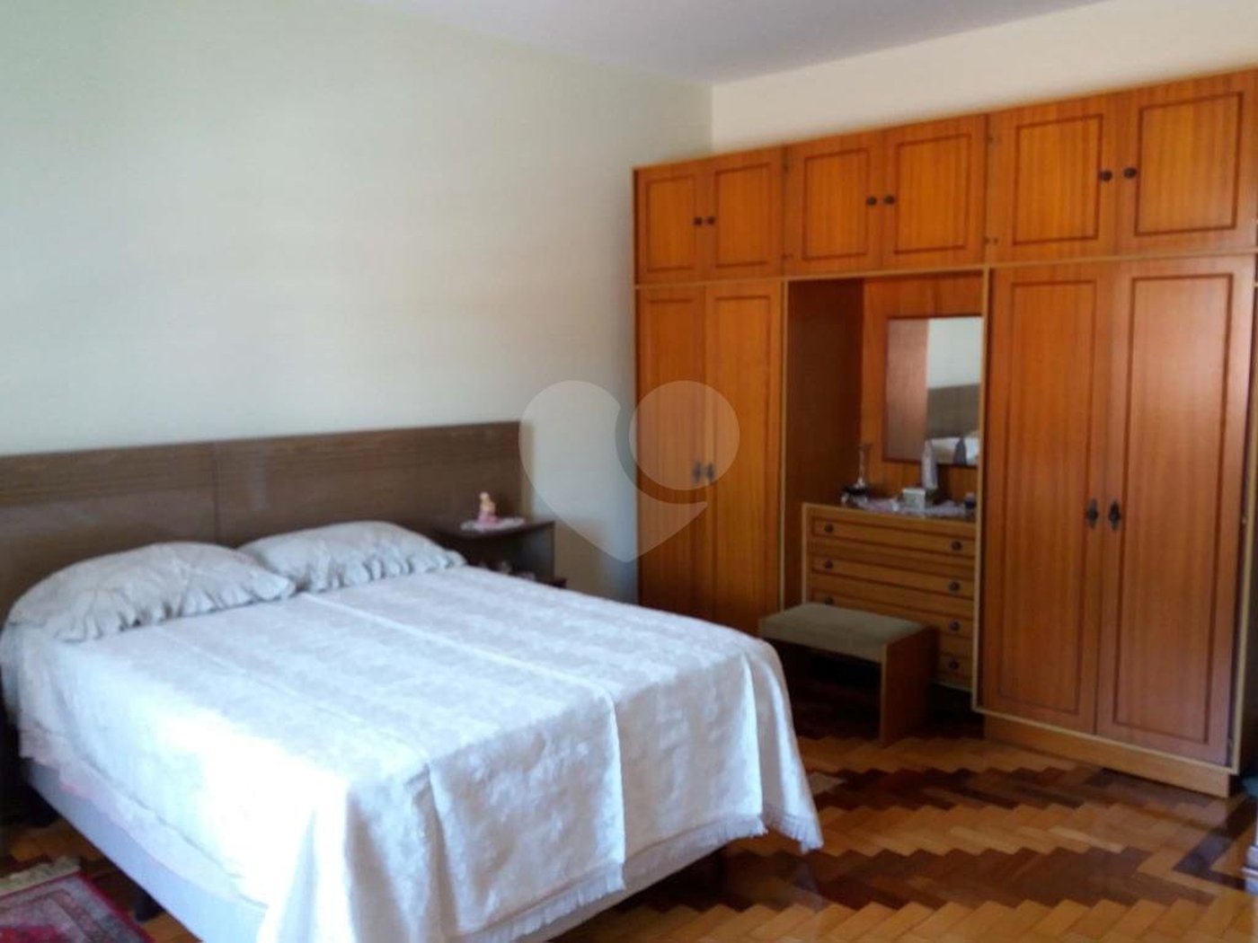 Sobrado à venda com 3 quartos, sendo 1 suíte, em Tremembé, São Paulo, SP