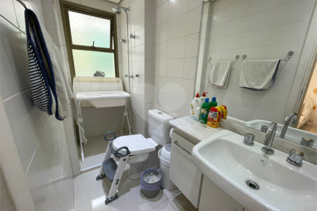 Apartamento à venda com 3 suítes em Brooklin Paulista, São Paulo, SP