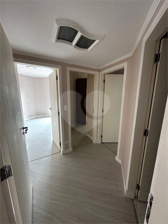 Apartamento à venda com 4 quartos, sendo 1 suíte, em Anchieta, São Bernardo do Campo, SP