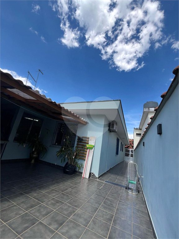 Casa à venda com 3 quartos, sendo 1 suíte,  em Jardim Casablanca, São Paulo, SP