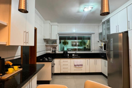 Casa à venda com 3 quartos, sendo 1 suíte,  em Jardim Residencial Firenze, Hortolândia, SP