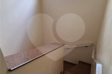 Casa à venda com 3 quartos, sendo 1 suíte,  em Vila Oliveira, Mogi das Cruzes, SP