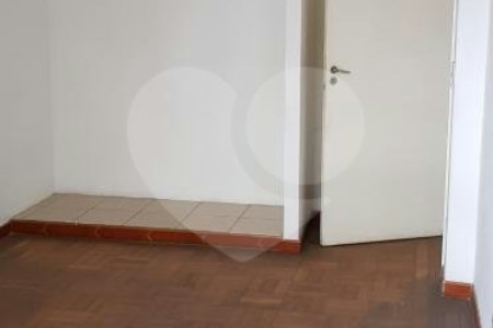 Casa à venda com 4 quartos em Vila Clementino, São Paulo, SP