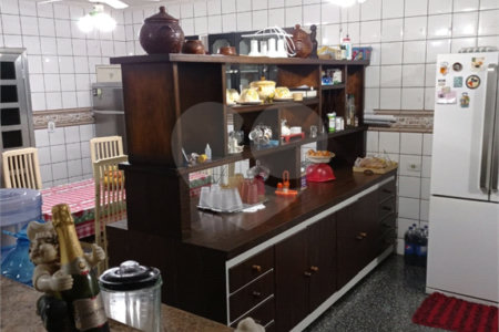 Casa à venda com 5 suítes em Vila Medeiros, São Paulo, SP