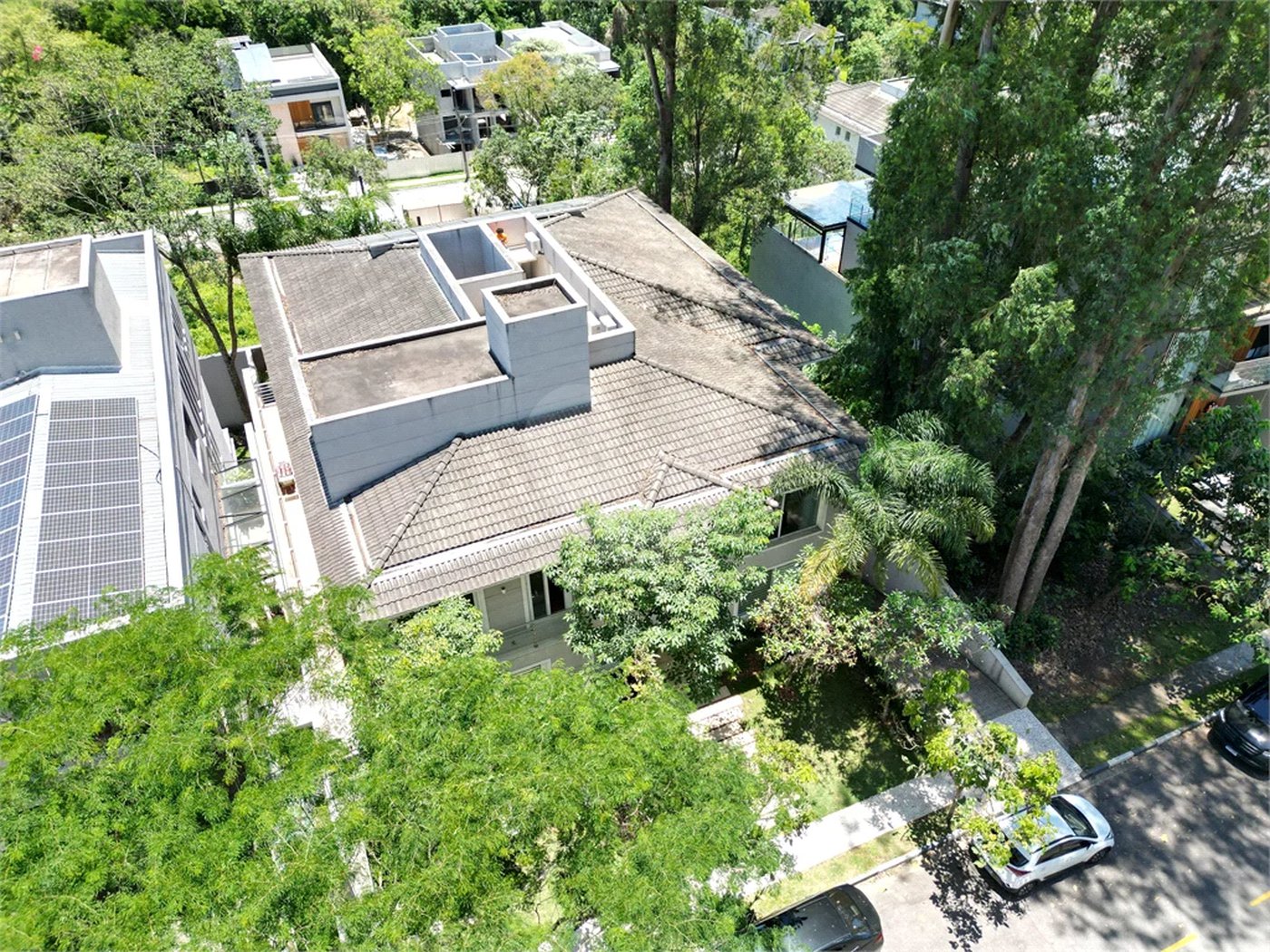 Casa à venda com 4 quartos, sendo 3 suítes, no condomínio Reserva Nova Cantareira, São Paulo - SP