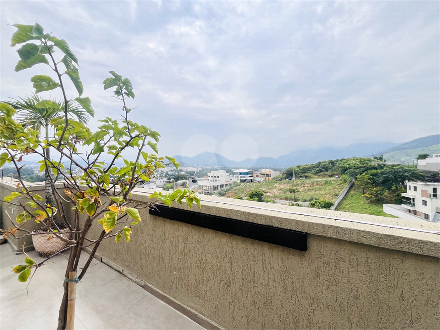 Apartamento à venda com 3 quartos, sendo 1 suíte, em Campo Grande, Rio de Janeiro, RJ