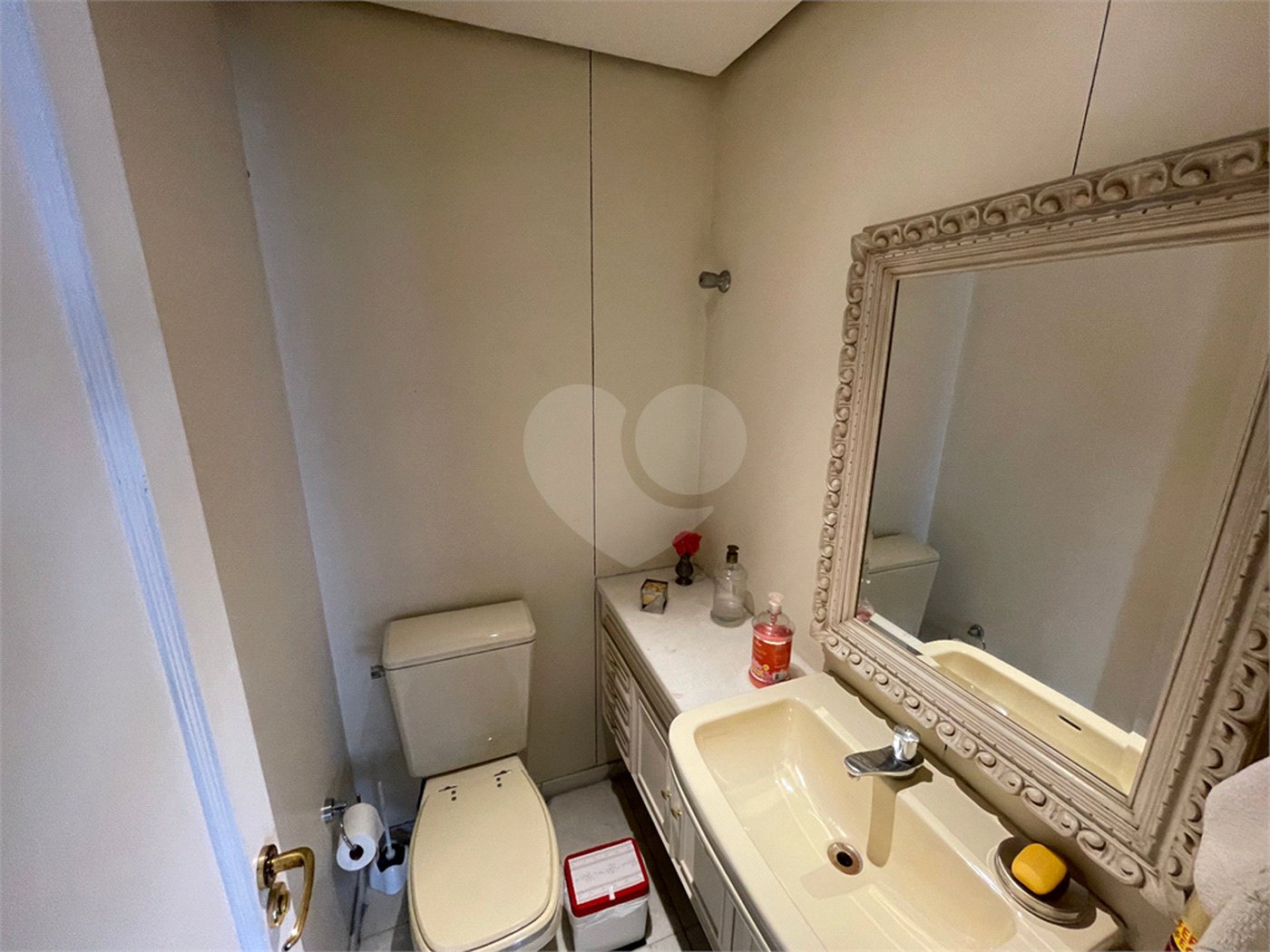 Apartamento à venda com 3 quartos, sendo 1 suíte,  em Lar São Paulo, São Paulo, SP