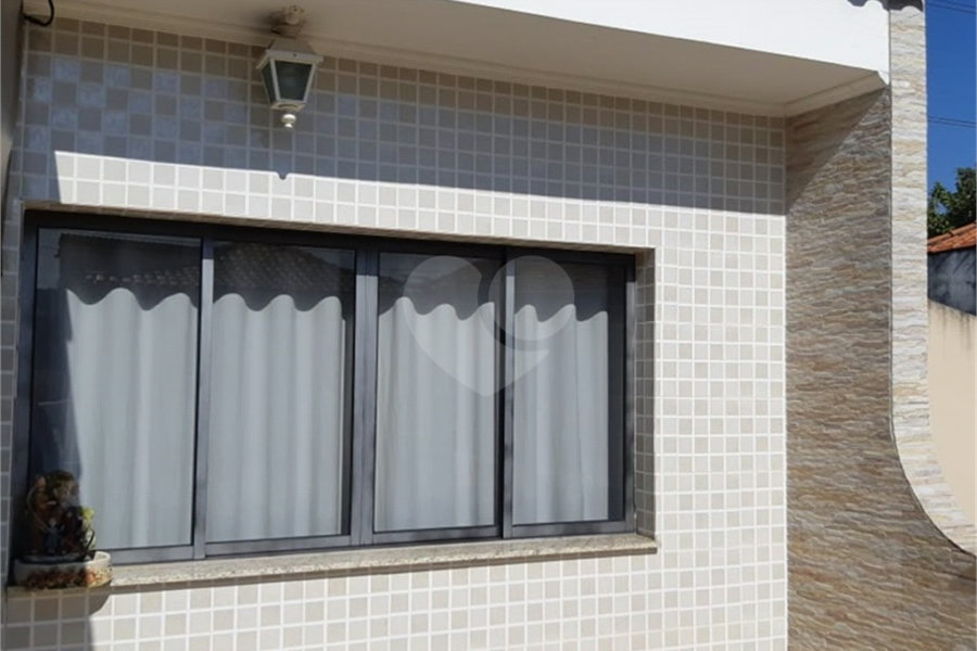 Sobrado à venda com 4 quartos, sendo 1 suíte, em Vila Guilherme, São Paulo, SP