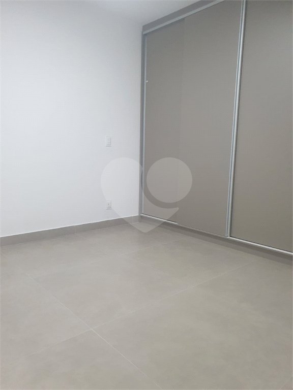 Casa de Vila à venda com 3 quartos, sendo 1 suíte,  em João Xxiii, Vinhedo, SP