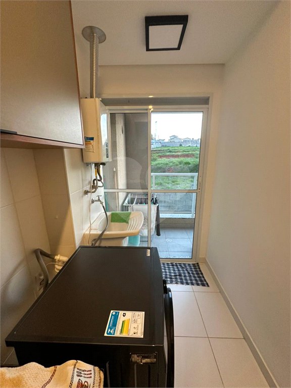 Apartamento à venda com 2 quartos, sendo 1 suíte, em Bairro do Cambará, São Roque, SP