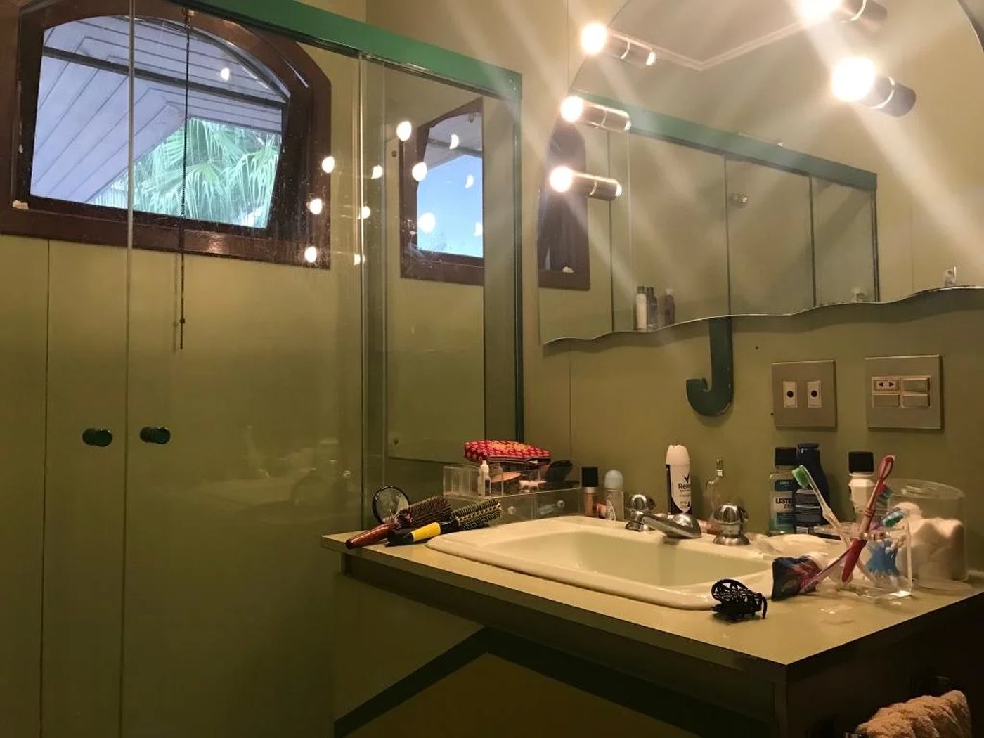 Casa à venda com 5 quartos, sendo 2 suítes, em Jardim Everest, São Paulo, SP