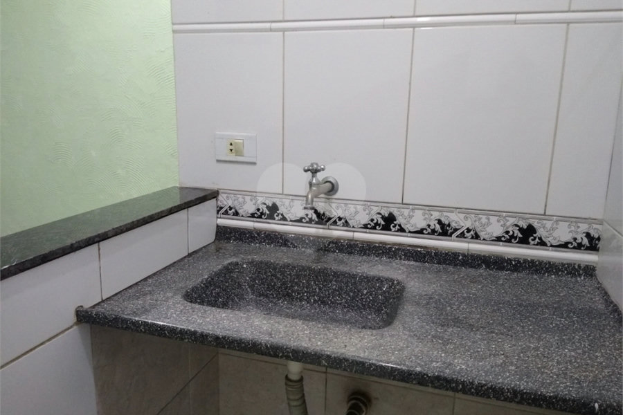 Prédio à venda com 4 quartos em Vila Guilherme, São Paulo, SP