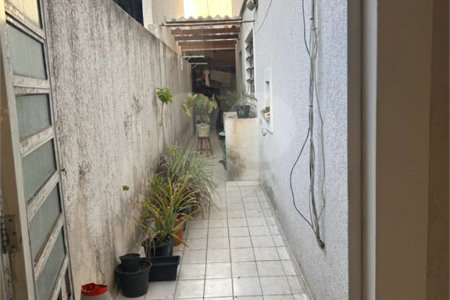Sobrado à venda com 3 quartos, sendo 1 suíte, em Parque Vitória, São Paulo, SP