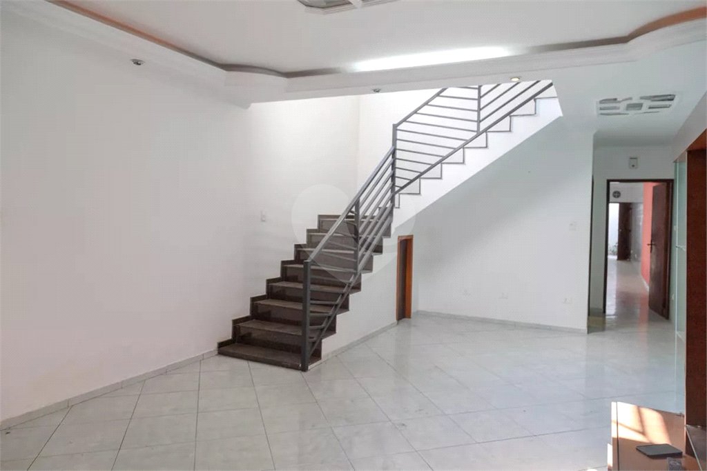 Casa à venda com 3 suítes em Vila Flórida, Guarulhos, SP