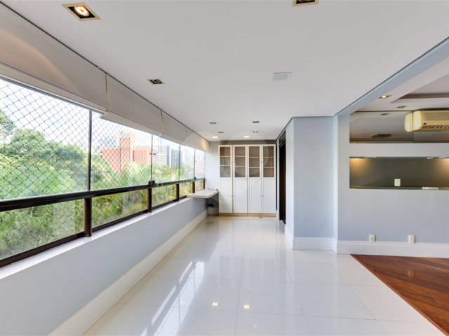 Apartamento à venda com 4 quartos, sendo 3 suítes,  em Chácara Santo Antônio (zona Sul), São Paulo, SP