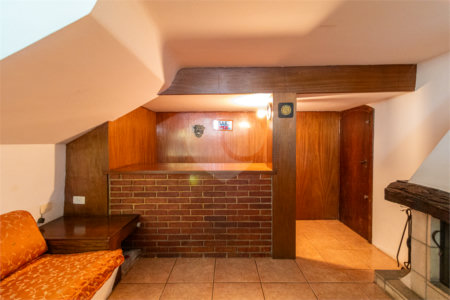 Casa de Vila à venda com 4 quartos, sendo 2 suítes, em Alto da Boa Vista, São Paulo, SP