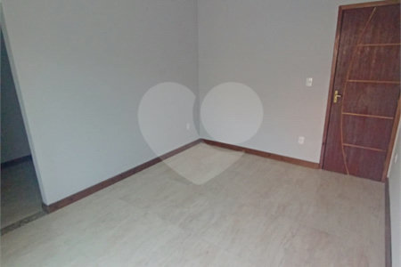 Casa à venda com 4 quartos, sendo 1 suíte, em Campo Grande, Rio de Janeiro, RJ