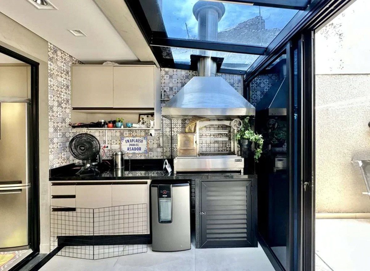 Triplex 2 sts + escritório (3ª suíte - reversível)