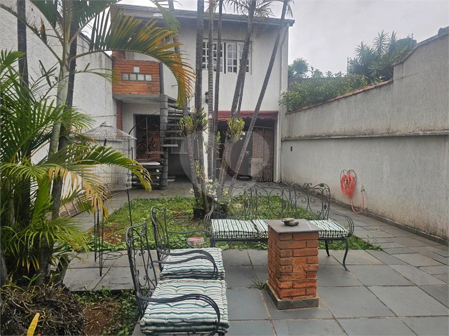 Sobrado à venda com 3 suítes em Jabaquara, São Paulo, SP