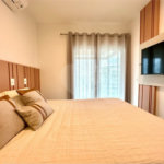 Apartamento à venda com 5 quartos, sendo 4 suítes,  em Riviera de São Lourenço, Bertioga, SP