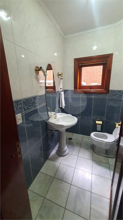 Casa à venda com 4 quartos, sendo 3 suítes, em Interlagos, São Paulo, SP