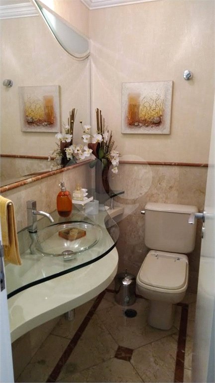 Apartamento à venda com 3 suítes em Santana, São Paulo, SP