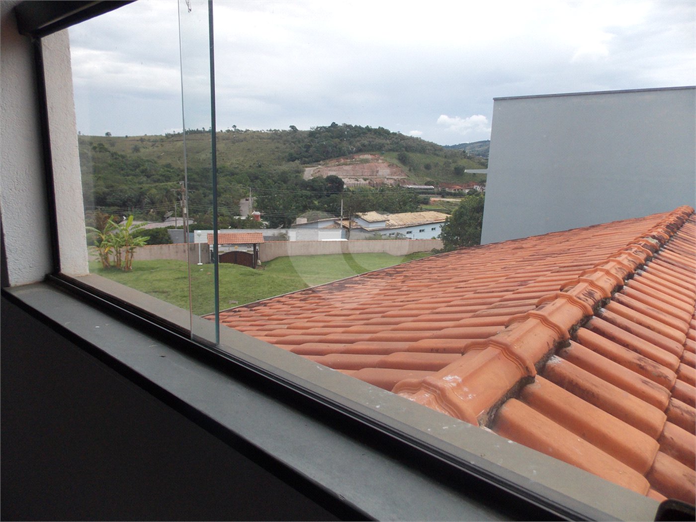 Casa à venda com 3 quartos, sendo 1 suíte, em Alpes D'ouro, Bom Jesus dos Perdões, SP