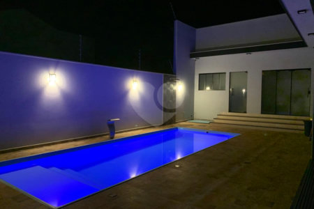 Casa à venda com 2 quartos, sendo 3 suítes, no Centro, Salto Grande, SP