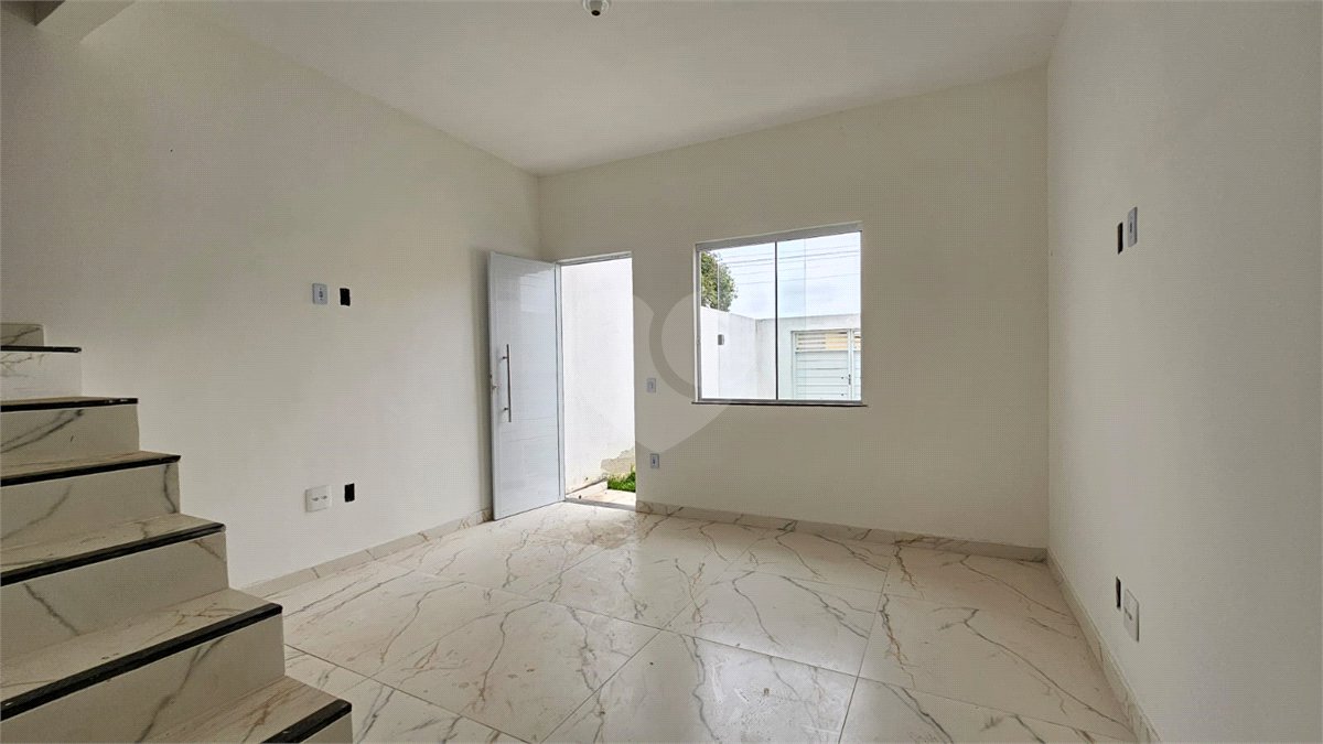 Casa à venda com 2 suítes no condomínio Loteamento Monte Libano, Rio de Janeiro - RJ