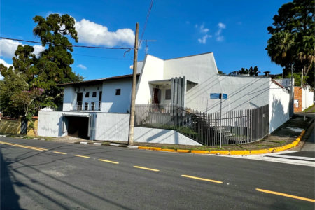 Casa à venda com 3 suítes em Vila Oliveira, Mogi das Cruzes, SP