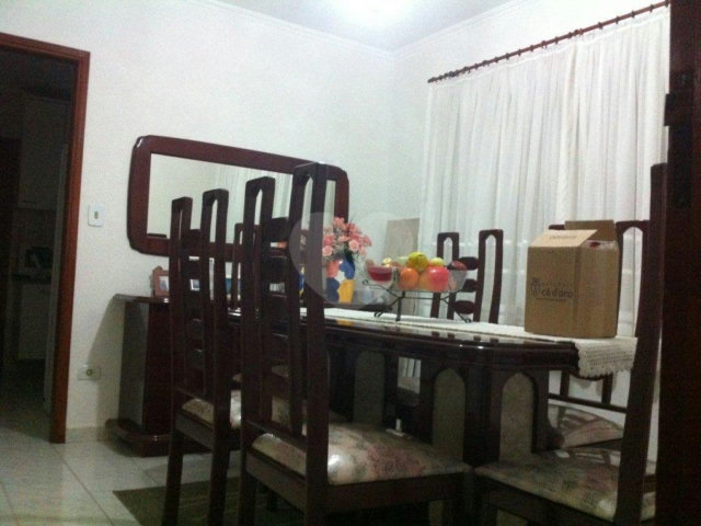 Sobrado à venda com 3 quartos, sendo 1 suíte,  em Vila Guilherme, São Paulo, SP