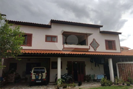 Casa à venda com 3 quartos, sendo 1 suíte, no condomínio Ibiti do Paço, Sorocaba - SP