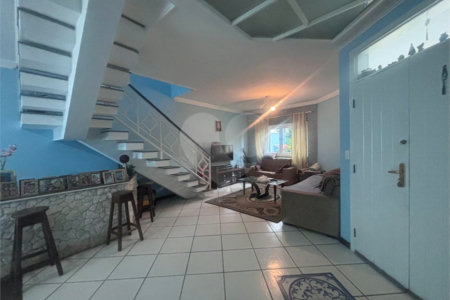 Casa à venda com 3 suítes no condomínio Granja Olga II, Sorocaba - SP